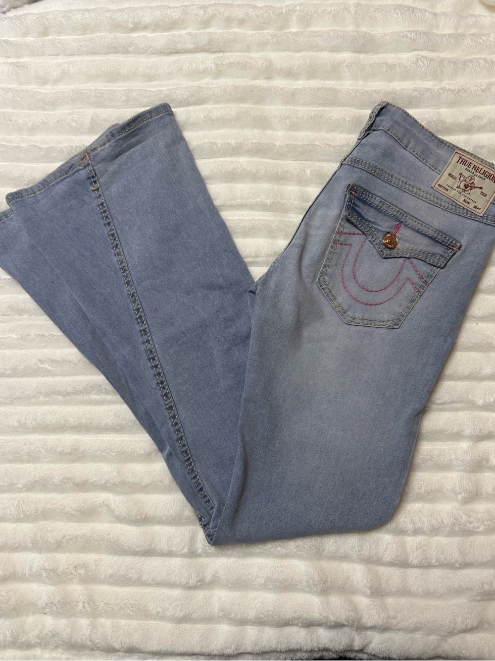 True Religion Light Wash Wide Leg Jeans with Signature Back Pocket